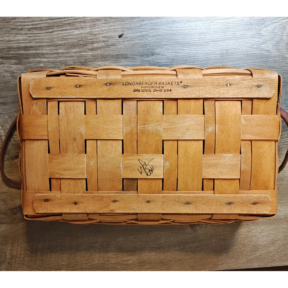 Longaberger 1995 Storage Solutions‎ Woven Wood Basket 8 Leather Handles Signed